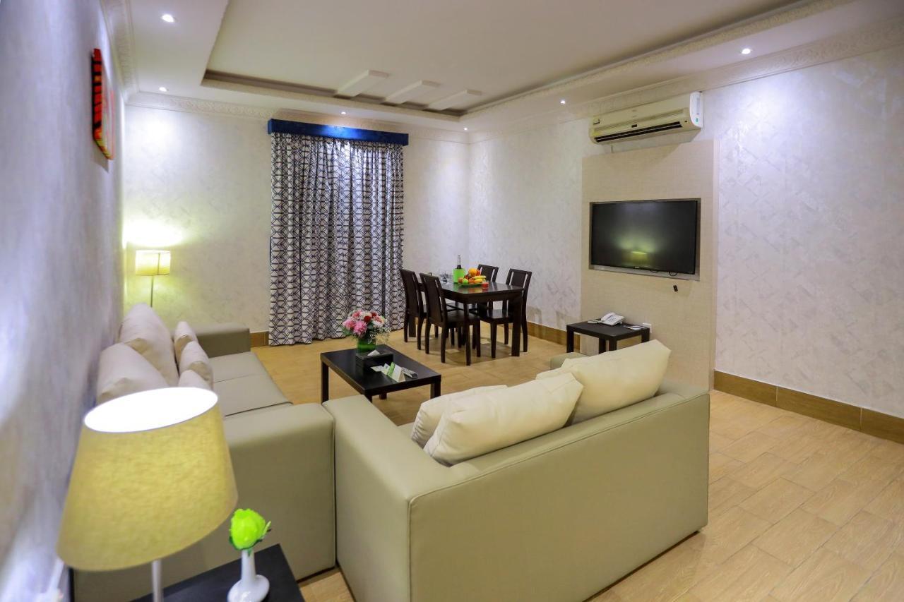 Apartment Hospitality Path Serviced