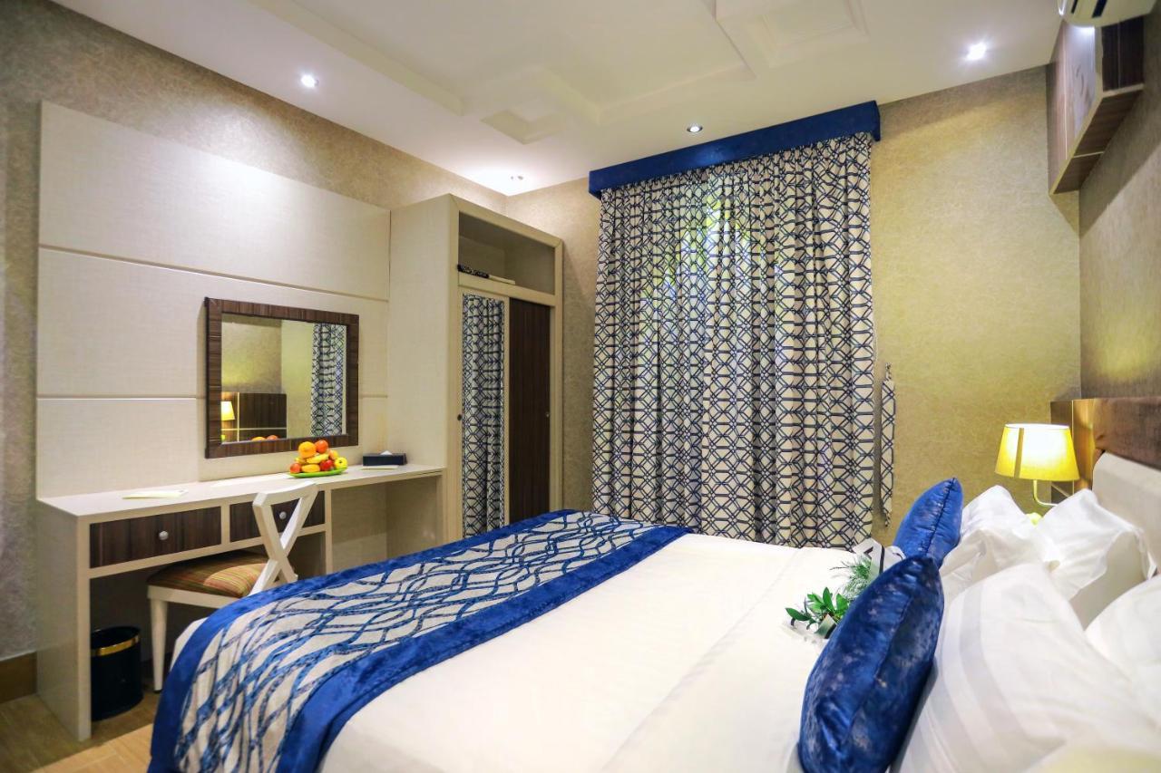 Apartment Hospitality Path Serviced